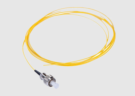 黄色い単一モード3.0mm OM2 FC APCのピグテール