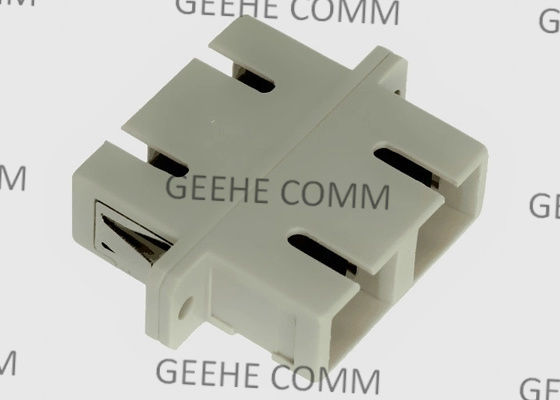 多モード フランジが付いているベージュ繊維光学SC SCの複式アパートのカプラー