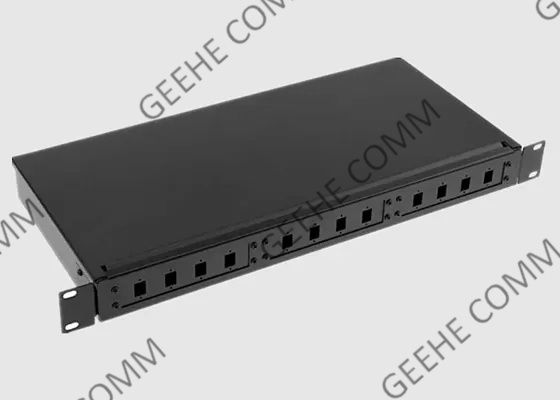 壁の台紙19のインチ1U 24左舷SCの繊維光学のパッチ盤