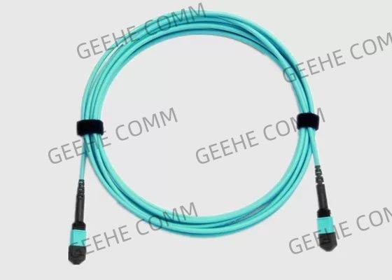女性LSZH OM3 MPO繊維ケーブルへの12の中心の男性