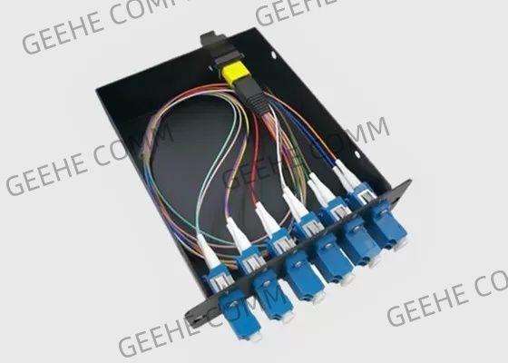 12繊維は6複式アパートLCのアダプターMTP/MPO繊維のブレイクアウト ケーブル カセットをプレインストールした