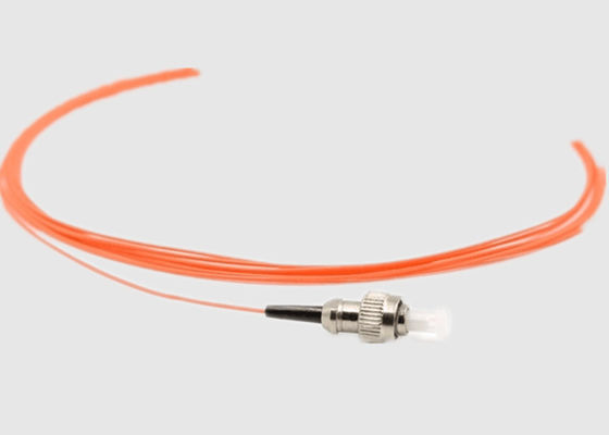 APC単信9/125um 3.0MM STの繊維光学のピグテール