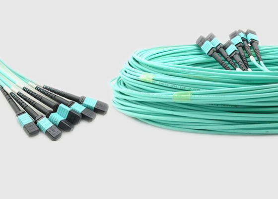 多重モードのMPO繊維ケーブルへの8中心100G OM4 10m MPO